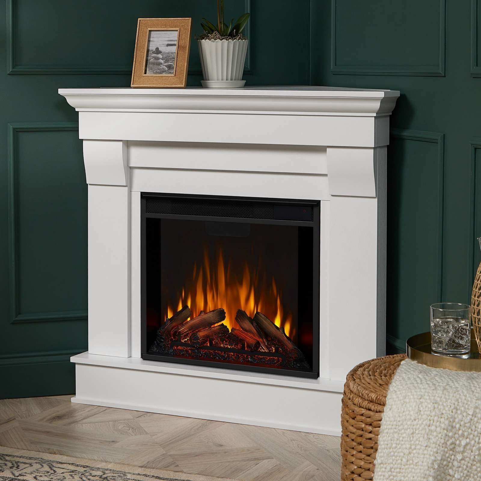 159-1.jpg Real Flame Chateau Corner Electric Fireplace - Image 1