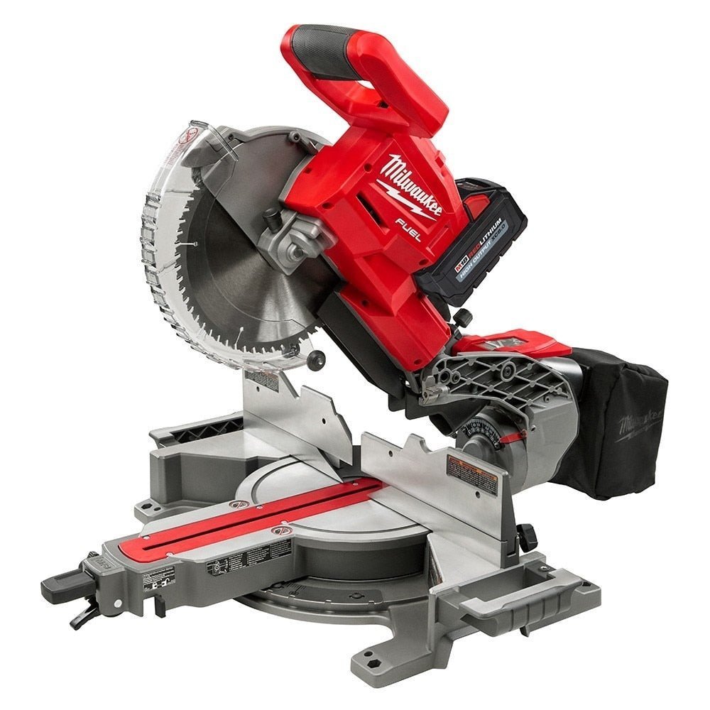 58.jpg Milwaukee Dual-Bevel Sliding Compound Miter Saw M18 FUEL 2734 - Image 1