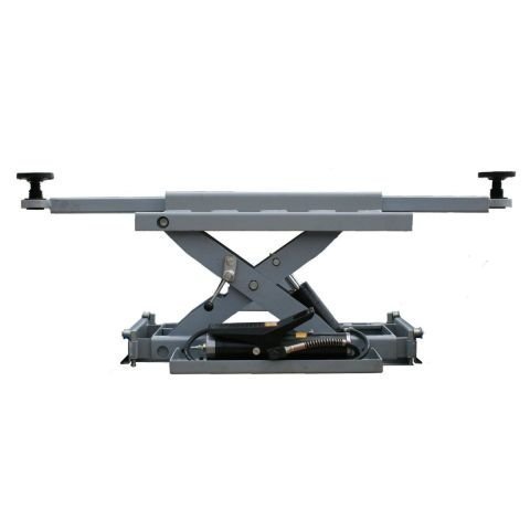 bbd07b9d-3dcb-44da-8e15-ac9564ea68a1.jpeg Atlas RJ-6000 Air Hydraulic Rolling Jack - Image 1